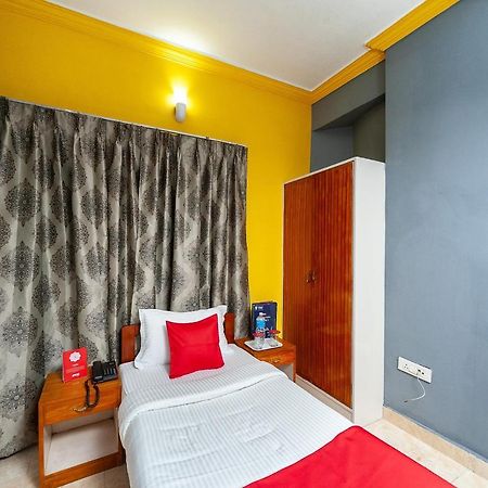 צ'נאי Hotel Manhattan מראה חיצוני תמונה