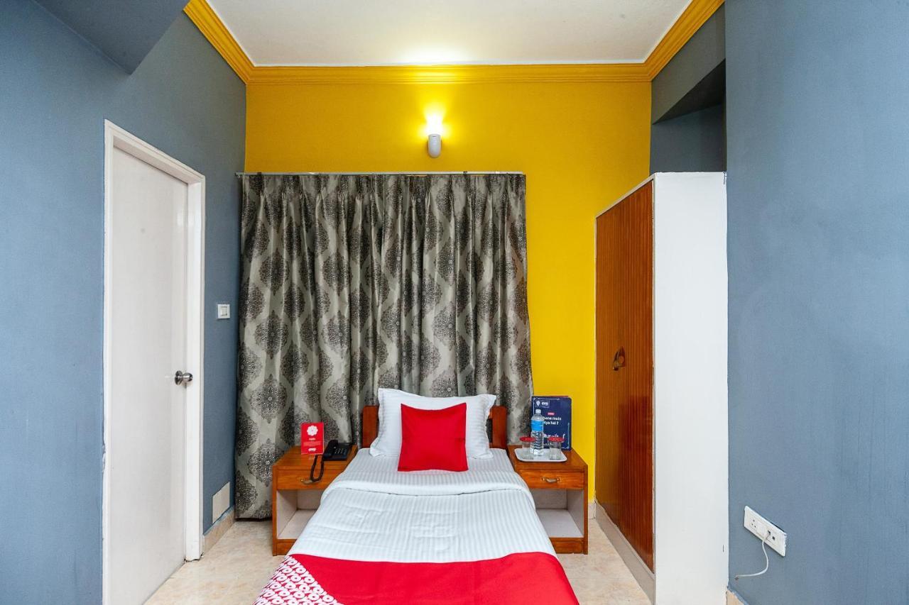 צ'נאי Hotel Manhattan מראה חיצוני תמונה