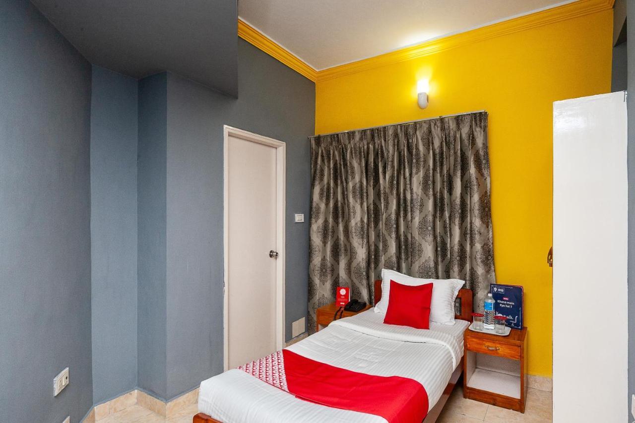 צ'נאי Hotel Manhattan מראה חיצוני תמונה
