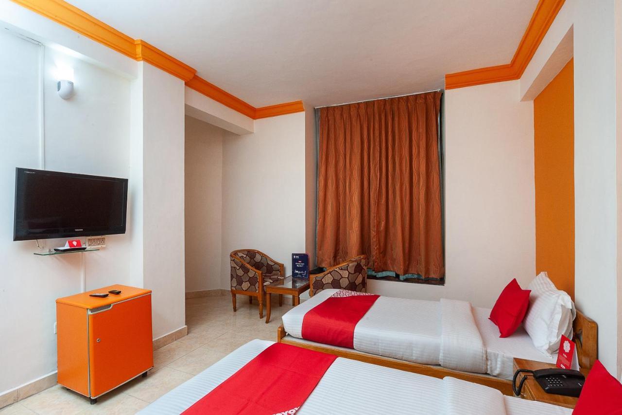 צ'נאי Hotel Manhattan מראה חיצוני תמונה