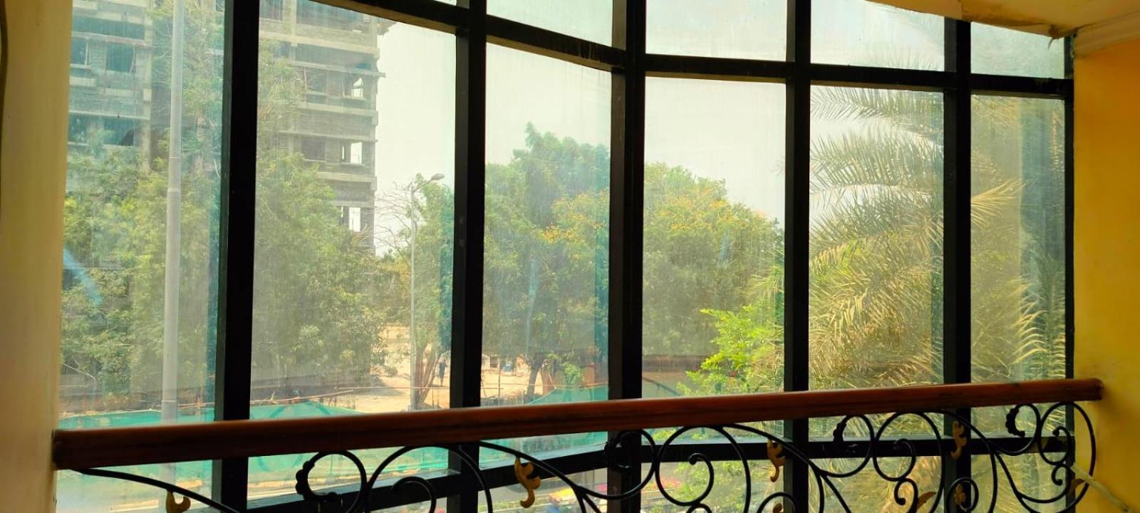 צ'נאי Hotel Manhattan מראה חיצוני תמונה