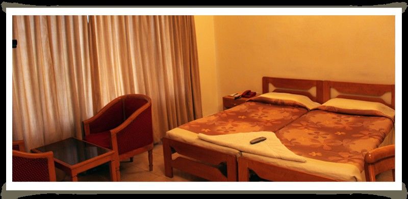צ'נאי Hotel Manhattan מראה חיצוני תמונה