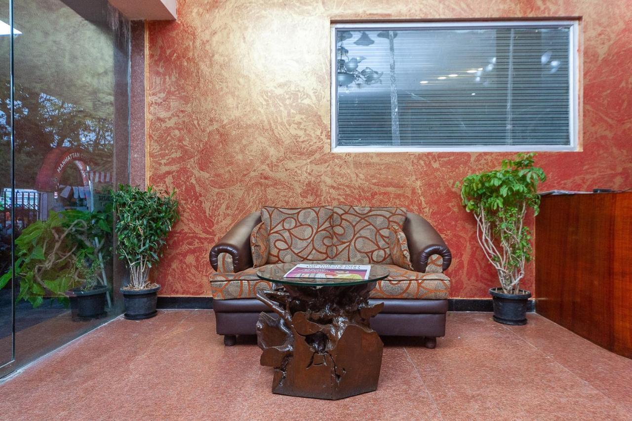 צ'נאי Hotel Manhattan מראה חיצוני תמונה